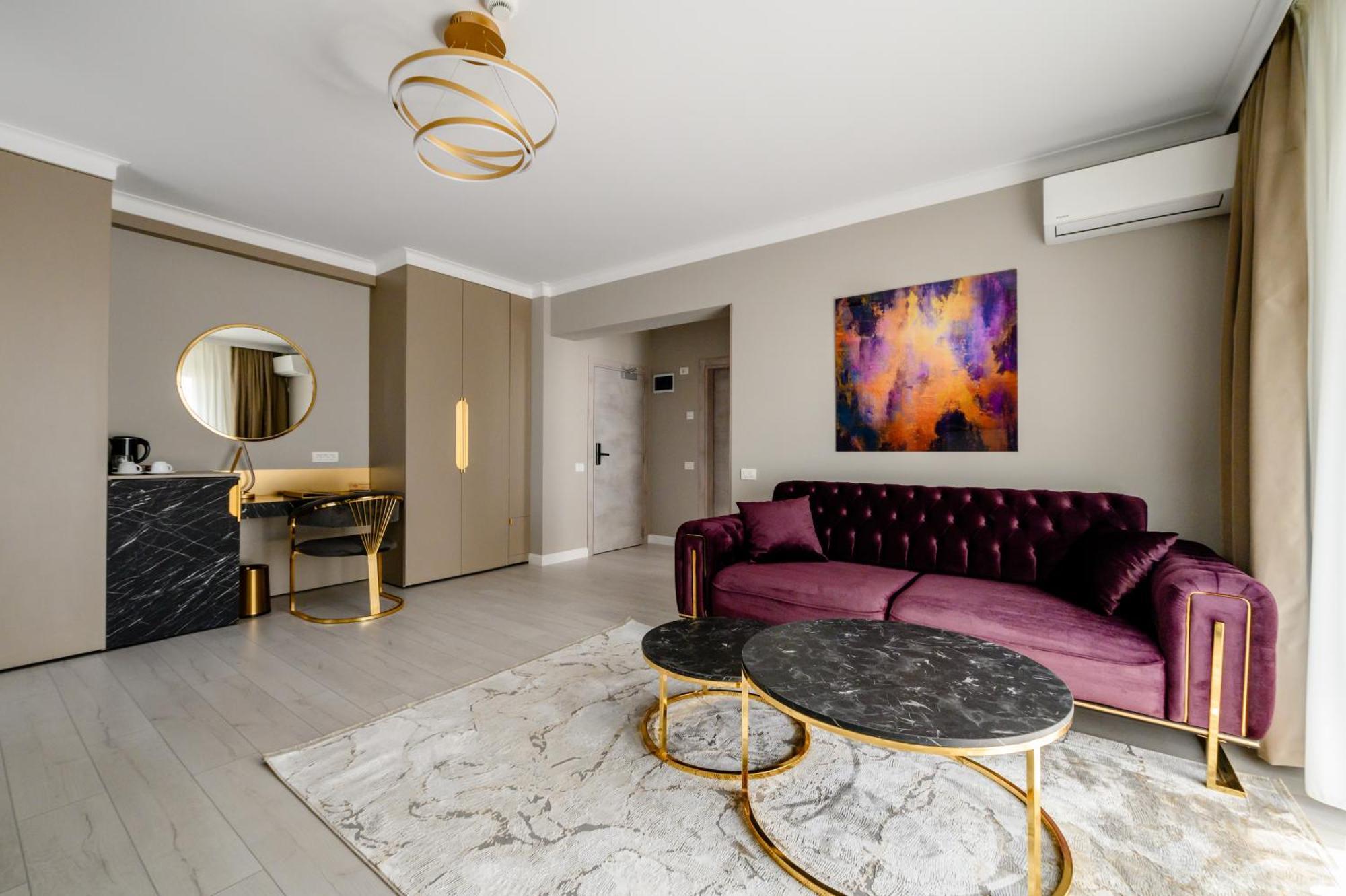Elitte Inn & Suites Rosu Екстер'єр фото