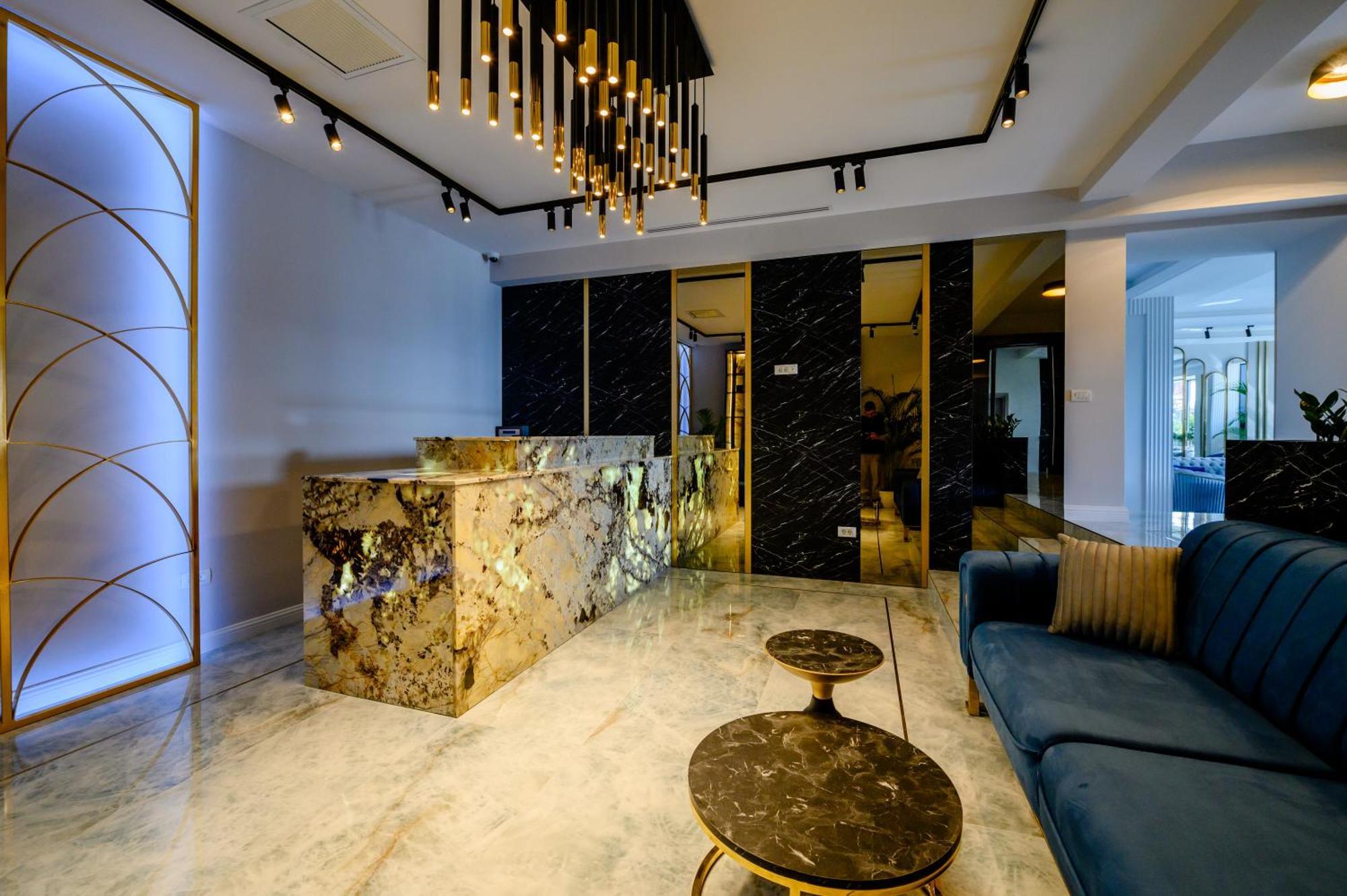 Elitte Inn & Suites Rosu Екстер'єр фото