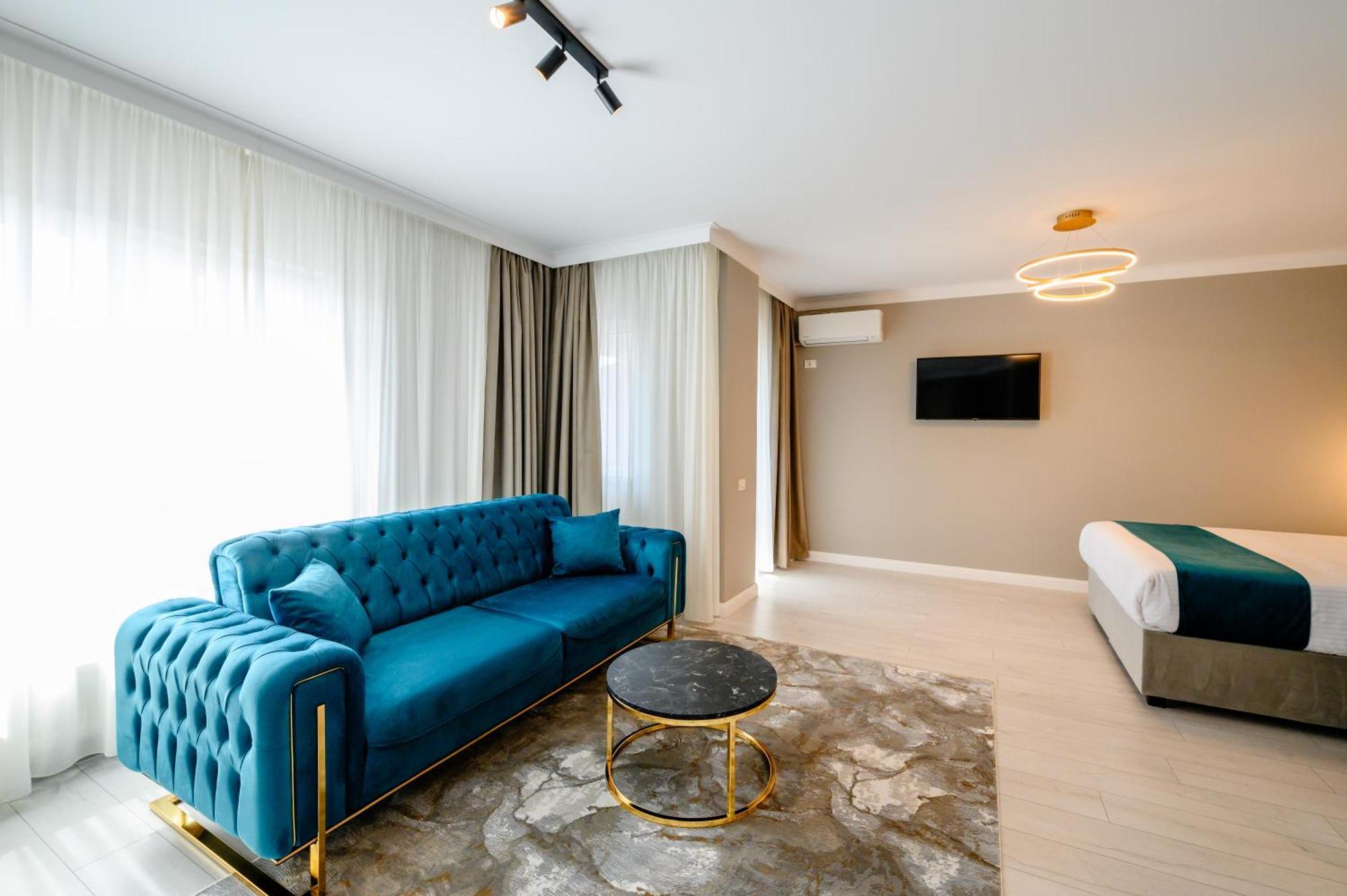 Elitte Inn & Suites Rosu Екстер'єр фото