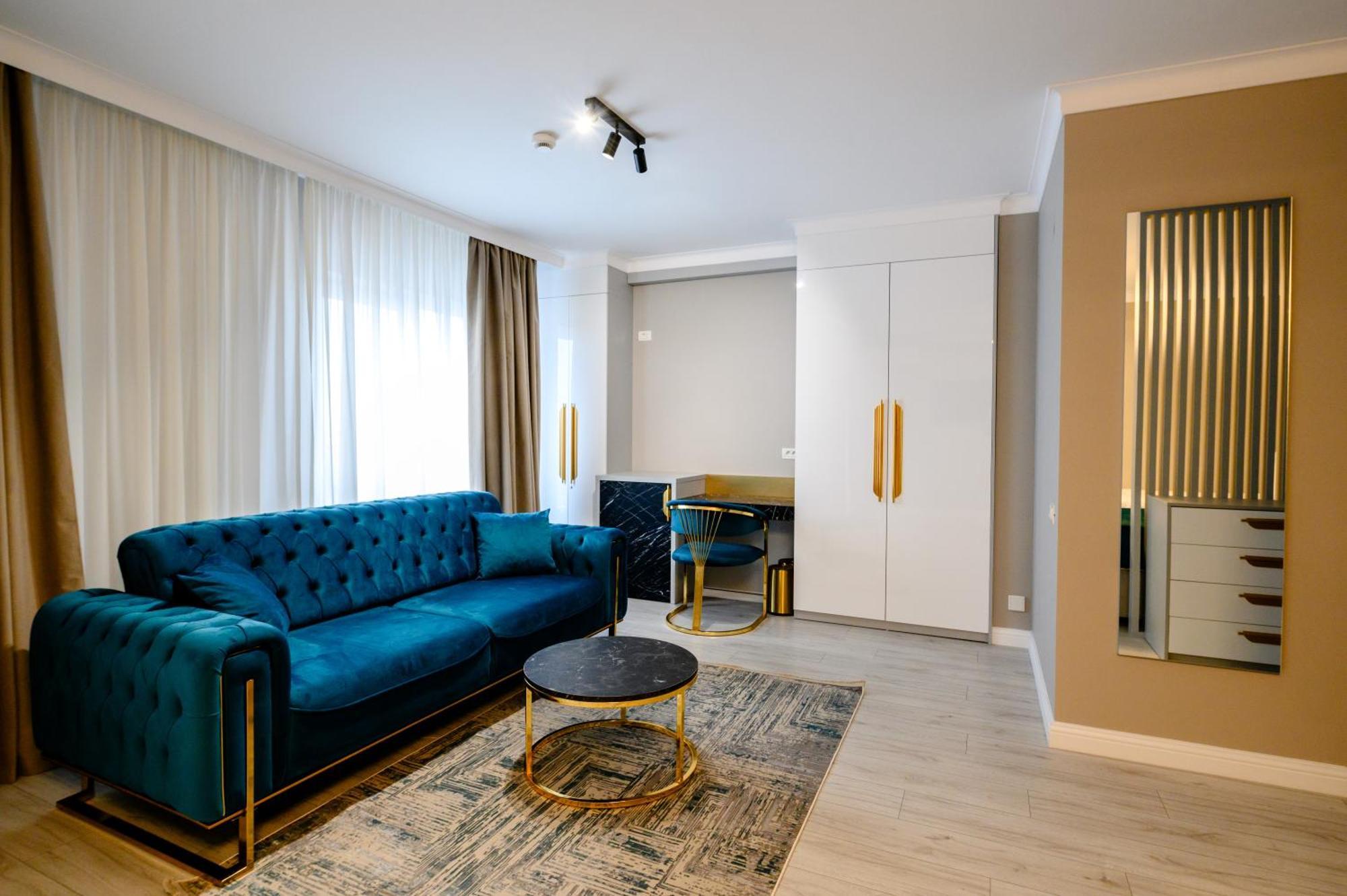 Elitte Inn & Suites Rosu Екстер'єр фото